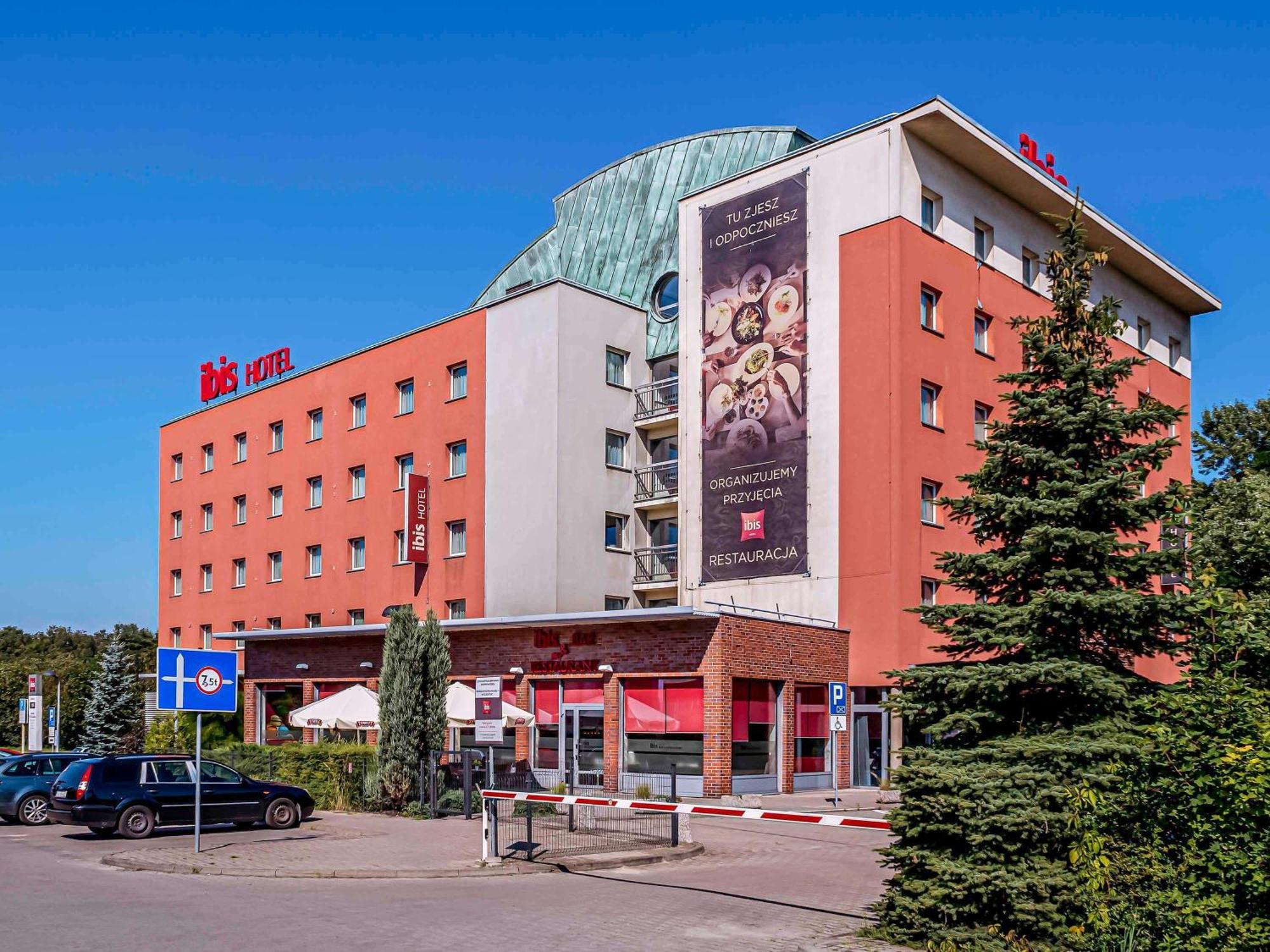 Отель Ibis Katowice - Забже Экстерьер фото